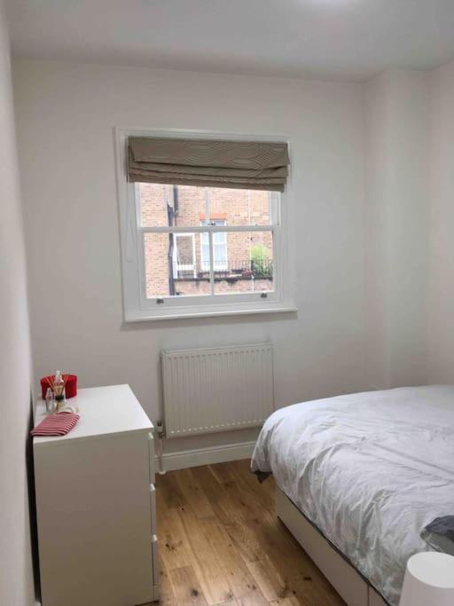 Newly Refurbished 2-Bedroom Flat In Notting Hill London Bagian luar foto